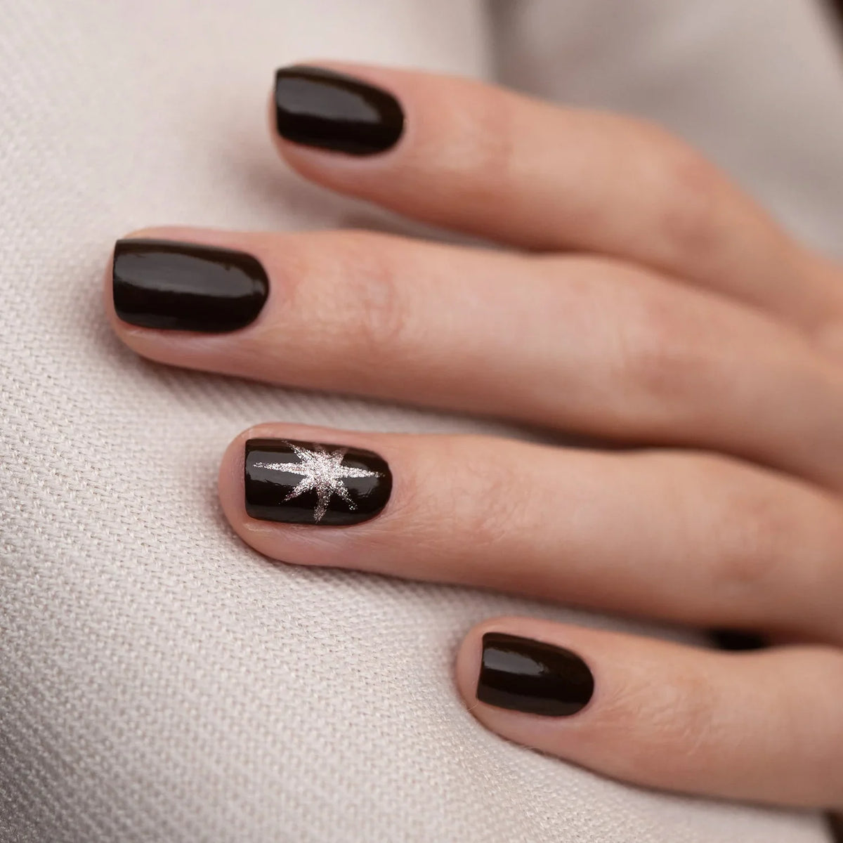 Manucurist Esmalte Green CLOVE